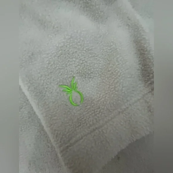 Dudley Stephen • Cobble Hill Turtleneck • Cream • XL - Picture 4 of 7